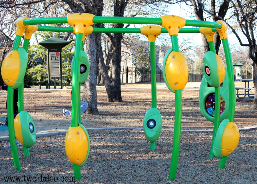 A Spaceship Landed at the Playground @ Twodaloo