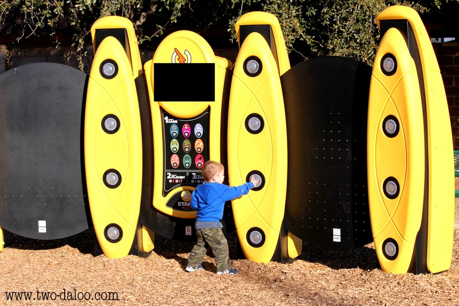 A Spaceship Landed on the Playground @ Twodaloo