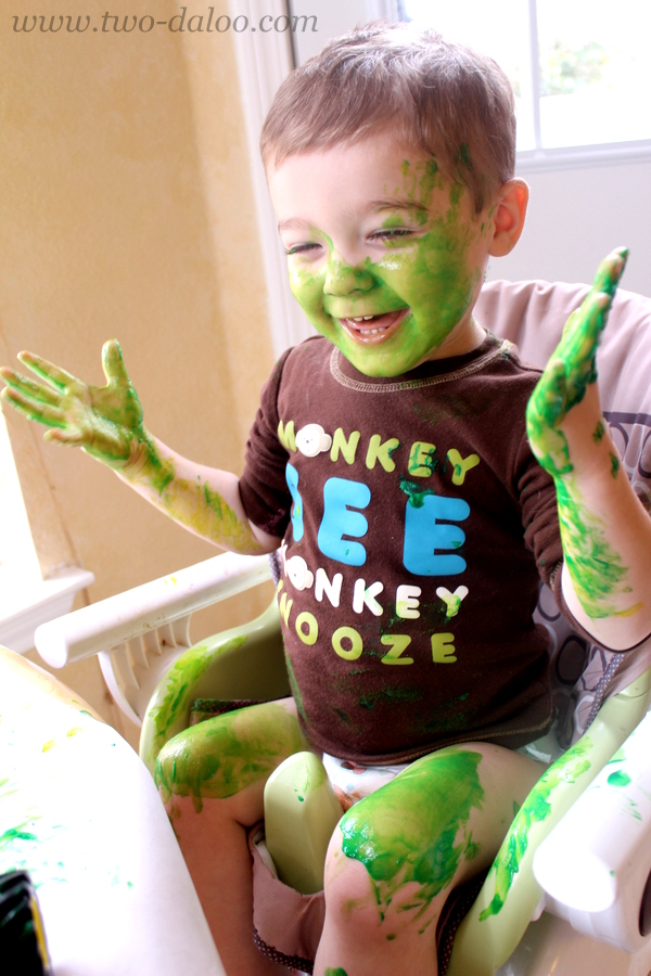 Farm Painting at Twodaloo (www.two-daloo.com) Farm Painting at Twodaloo (www.two-daloo.com)