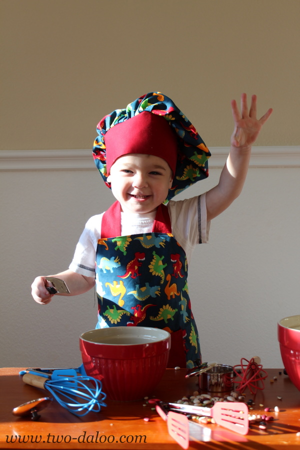 Decorating a Party with Photos at Twodaloo (two-daloo.com)