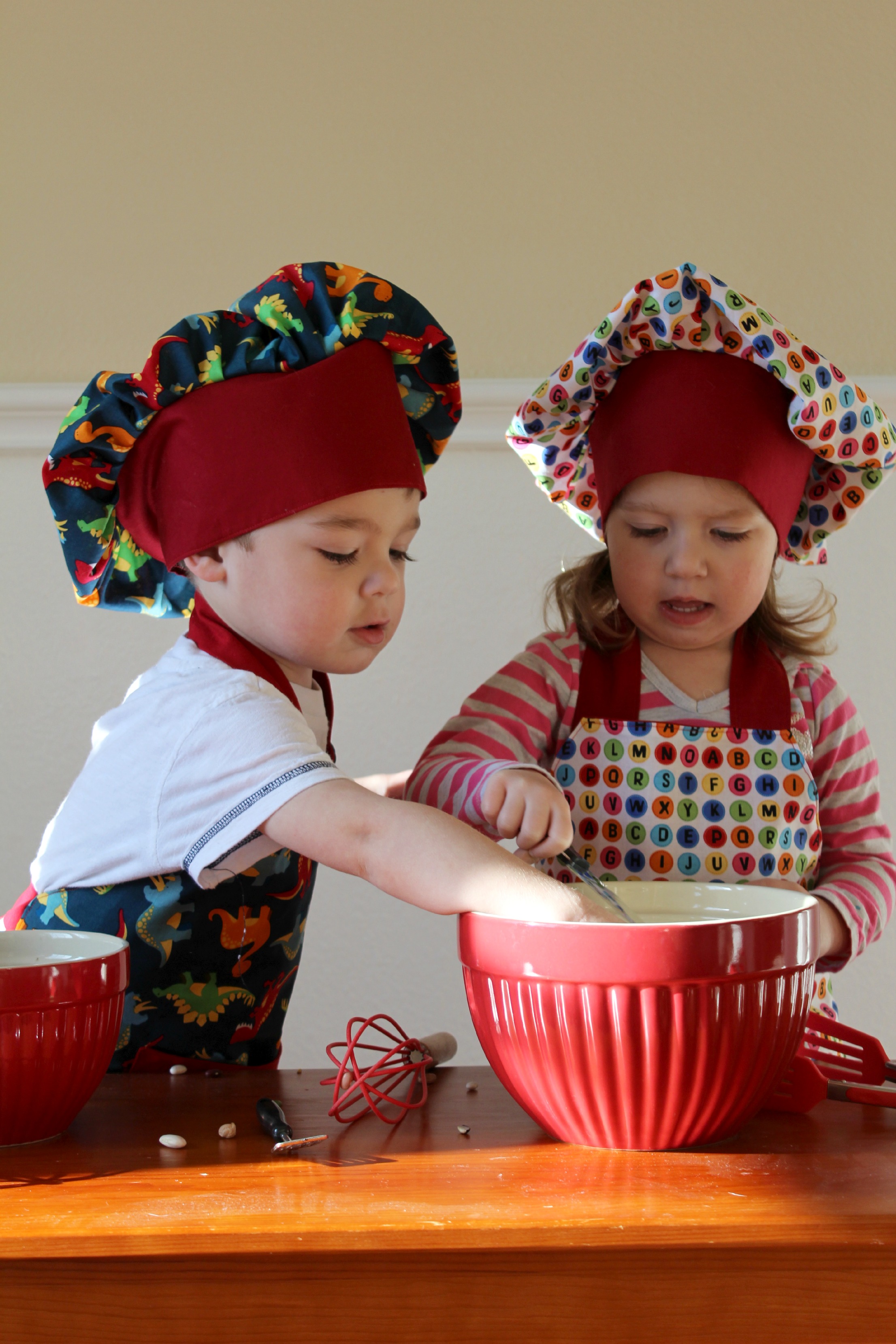 Decorating a Party with Photos at Twodaloo (two-daloo.com)