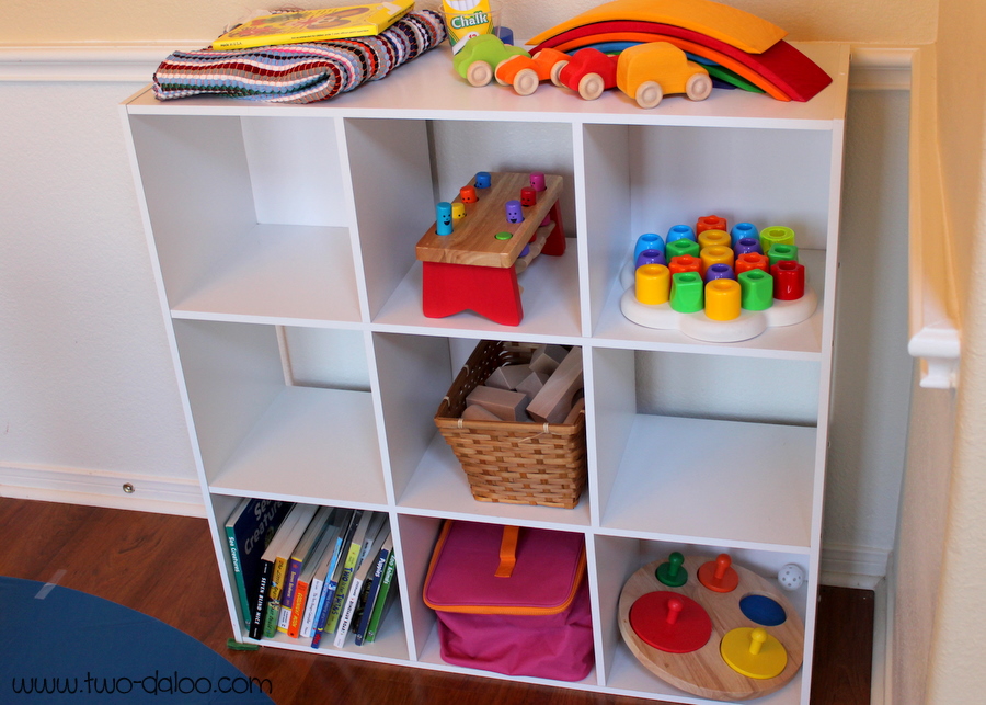 Color Lab: Messy Play and Language Stimulation @ Twodaloo (www.two-daloo.com)