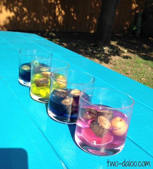 Dyed Nature Necklaces at Twodaloo!
