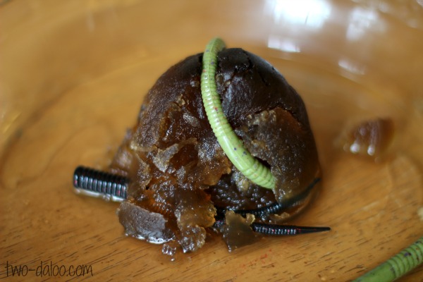 Dirt and worms coffee gelatin sensory play at Twodaloo