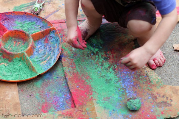 Color My World {Large Scale Rain Painting}