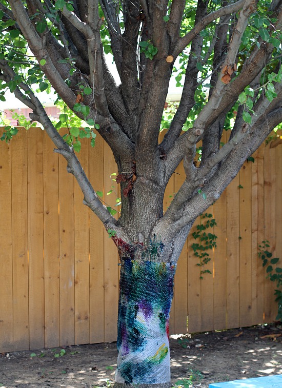 Rainbow Bubble Wrap Tree at Twodaloo