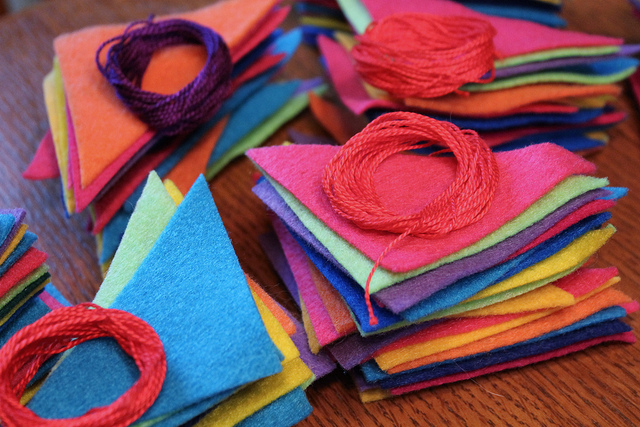 Felt Shapes Garland at Imagine Gnats